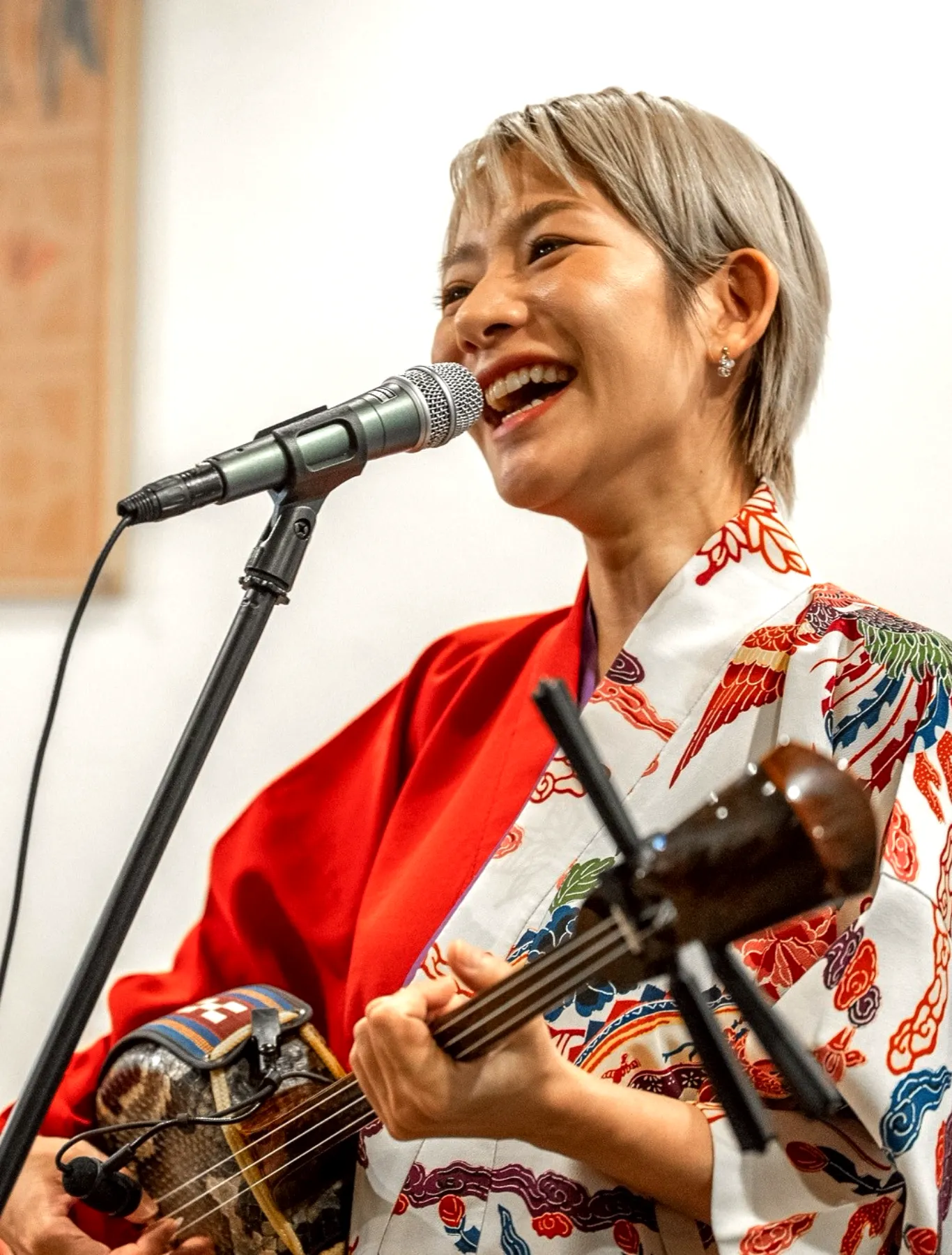 純血アグーしゃぶしゃぶと民謡ライブ 朝陽屋